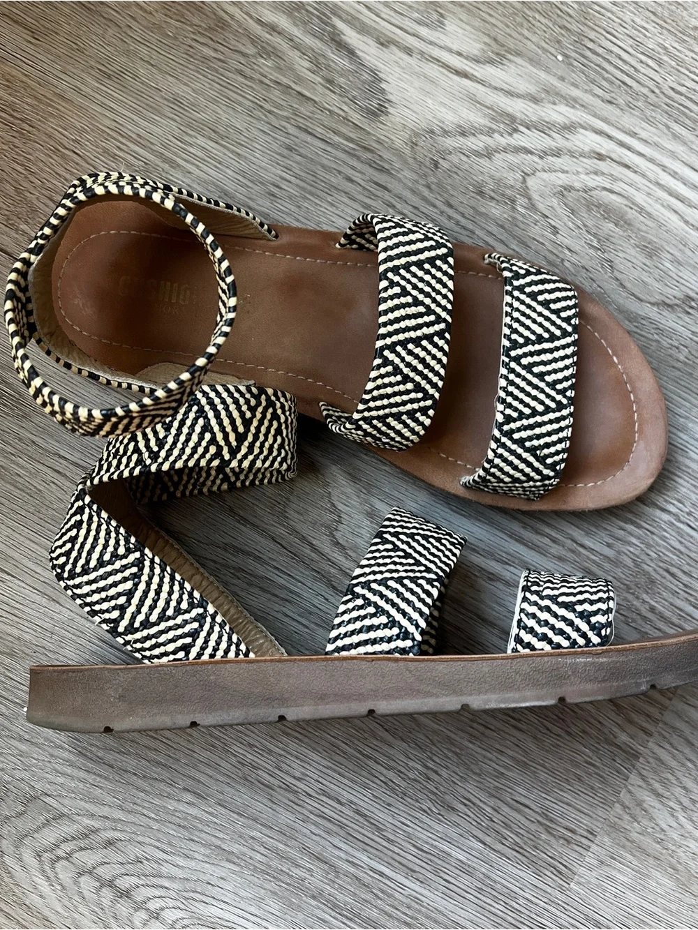 Cushionaire Woven Black & White Ankle-Strap Women's Sandals - Size 8